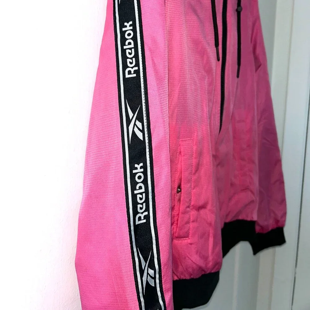 Pink Reebok windbreaker jacket - Picture 3 of 4